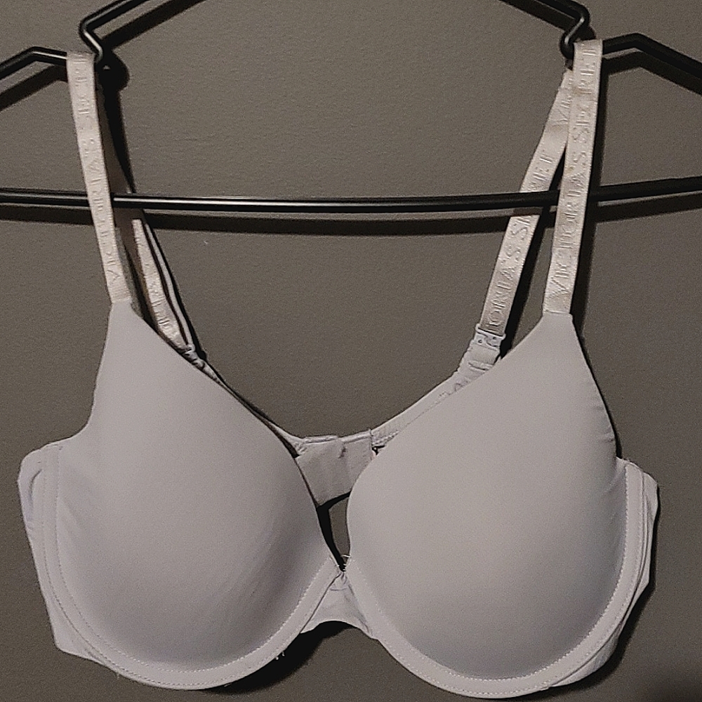 Victoria Secret T-Shirt Lighty Lined Demi Bra 36C Periwinkle